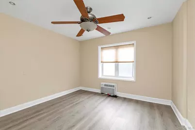 21 S Village #3, Rockville Centre, NY 11570 - Photo 11