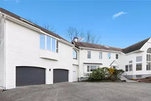 7 Dickson Ln, Bedford Corners, NY 10549 - Photo 3