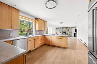 7 Dickson Lane, Bedford Corners, NY 10549 - Photo 15