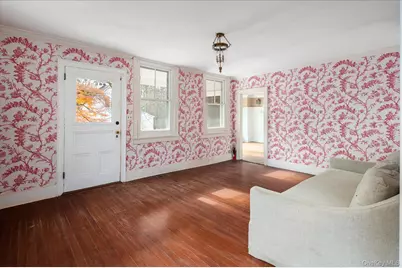 136 Elmwood Road, South Salem, NY 10590 - Photo 3