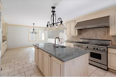 136 Elmwood Road, South Salem, NY 10590 - Photo 9