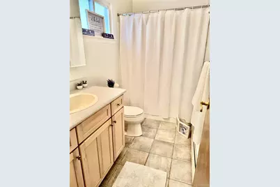 14 Christa Court, Huntington, NY 11743 - Photo 7