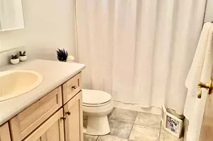 14 Christa Ct, Huntington, NY 11743 - Photo 7