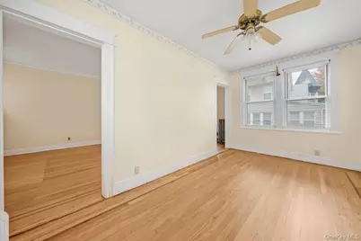 215 East 235th Street, Bronx, NY 10470 - Photo 17