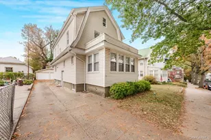 215 E 235th St, Bronx, NY 10470 - Photo 3