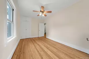 215 E 235th St, Bronx, NY 10470 - Photo 25