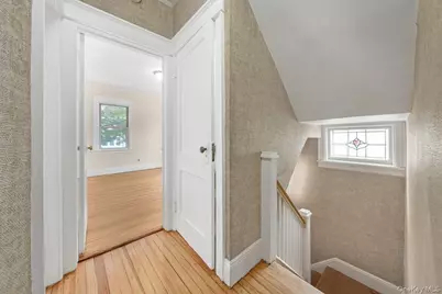 215 East 235th Street, Bronx, NY 10470 - Photo 29