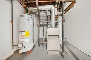 215 E 235th St, Bronx, NY 10470 - Photo 41