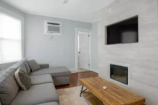 46 Meadow Ln, New Rochelle, NY 10805 - Photo 7