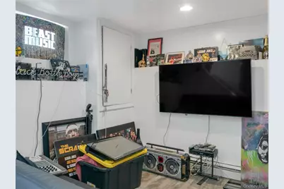 46 Meadow Lane, New Rochelle, NY 10805 - Photo 31