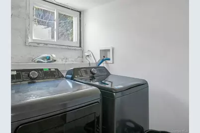 46 Meadow Lane, New Rochelle, NY 10805 - Photo 29