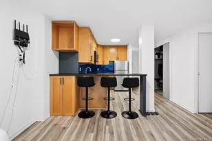 61-20 Grand Central Pkwy, Forest Hills, NY 11375 - Photo 9