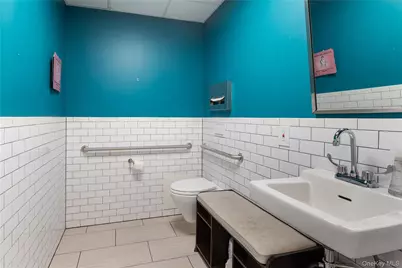 3534 Riverdale #CF2, Bronx, NY 10463 - Photo 11