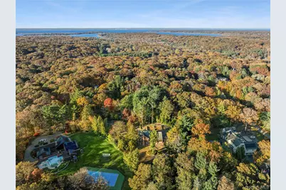 62 Sabine Road, Oyster Bay, NY 11791 - Photo 25