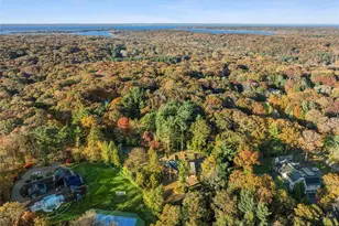 62 Sabine Rd, Oyster Bay, NY 11791 - Photo 25