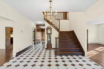 62 Sabine Road, Oyster Bay, NY 11791 - Photo 5