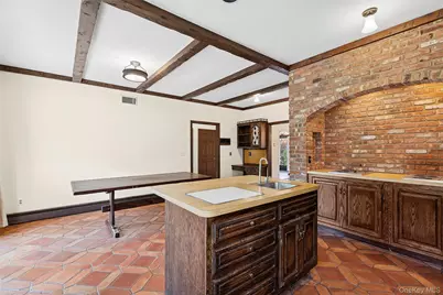 62 Sabine Road, Oyster Bay, NY 11791 - Photo 11