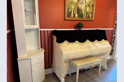 26 Parkside Drive, Jericho, NY 11753 - Photo 9