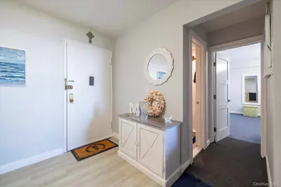 560 Broadway W #4R, Long Beach, NY 11561 - Photo 3