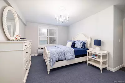 560 Broadway W #4R, Long Beach, NY 11561 - Photo 15