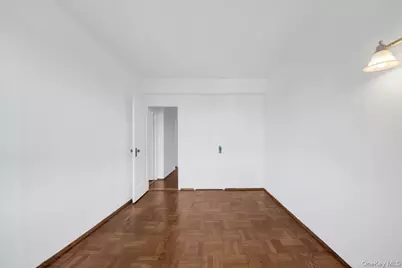 99 Metropolitan Oval #8F, Bronx, NY 10462 - Photo 19