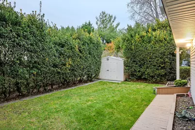 2545 Horace Court, Bellmore, NY 11710 - Photo 3