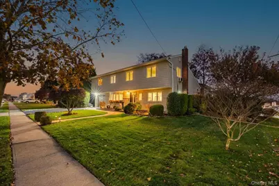 2545 Horace Court, Bellmore, NY 11710 - Photo 9