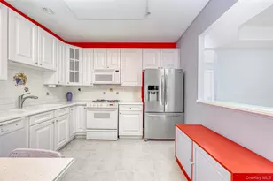 26 N De Baun Ave, Suffern, NY 10901 - Photo 3