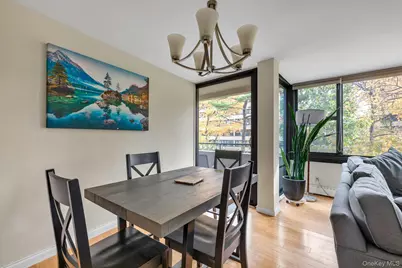 10-21 162 Street #3A, Whitestone, NY 11357 - Photo 3