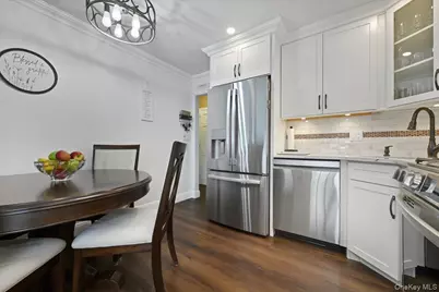 259 Ocean Avenue, Massapequa Park, NY 11762 - Photo 13