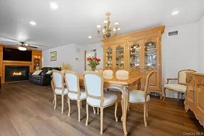 259 Ocean Avenue, Massapequa Park, NY 11762 - Photo 5