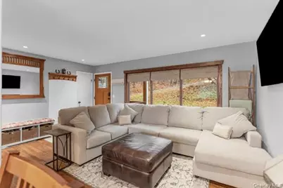 104 Susan Drive, Poughquag, NY 12570 - Photo 7