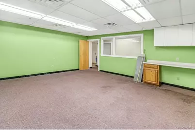 471 Broadway, Newburgh, NY 12550 - Photo 13