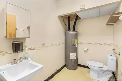 471 Broadway, Newburgh, NY 12550 - Photo 9