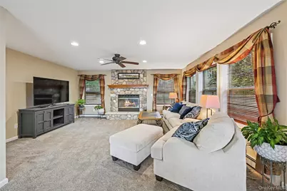 2775 W Creek Avenue, Cutchogue, NY 11935 - Photo 5