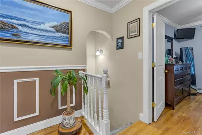 84 Cedar Street, Islip, NY 11751 - Photo 15