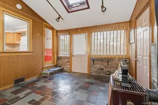 374 Port Ave, Ronkonkoma, NY 11779 - Photo 5