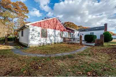 374 Port Avenue, Ronkonkoma, NY 11779 - Photo 19
