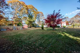 374 Port Ave, Ronkonkoma, NY 11779 - Photo 21