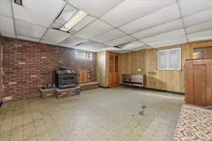 374 Port Ave, Ronkonkoma, NY 11779 - Photo 13