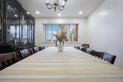 570 Wythe Avenue #6A, Brooklyn, NY 11249 - Photo 5