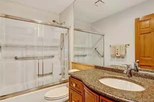 94 Hampton Vista Dr, Manorville, NY 11949 - Photo 17