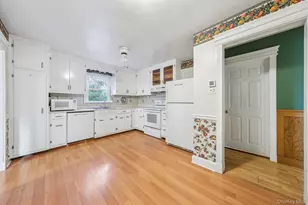 15 S Beechwood Rd, Bedford Hills, NY 10507 - Photo 7