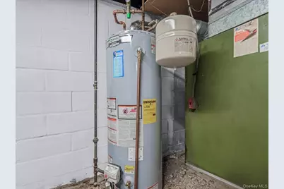 121 S 30th Street, Wyandanch, NY 11798 - Photo 23