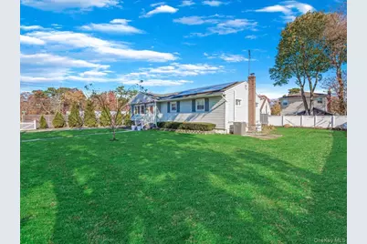 121 S 30th Street, Wyandanch, NY 11798 - Photo 3