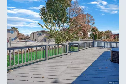 121 S 30th Street, Wyandanch, NY 11798 - Photo 25
