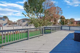 121 S 30th St, Wyandanch, NY 11798 - Photo 25