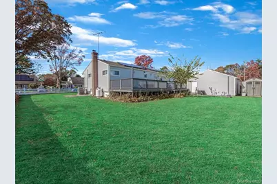 121 S 30th Street, Wyandanch, NY 11798 - Photo 27