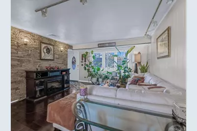 121 S 30th Street, Wyandanch, NY 11798 - Photo 7