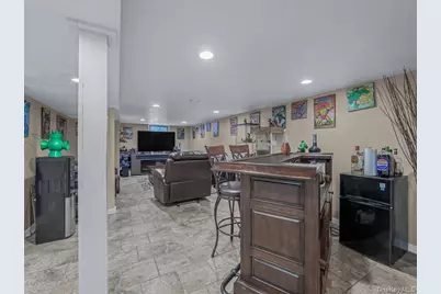 121 S 30th Street, Wyandanch, NY 11798 - Photo 17